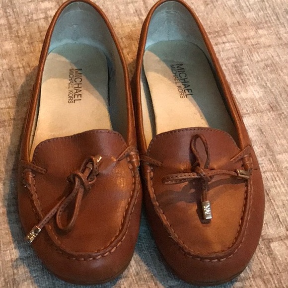 michael kors driving mocs